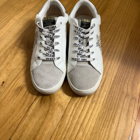 Vintage Havana Women’s Jumbo Star Sneakers Animal Print feminine Shoes Size 10 - Picture 2 of 7